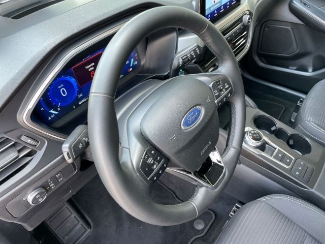 Fahrzeugabbildung Ford Kuga 2.5 Duratec Hybrid FHEV Titanium Autom. Hea