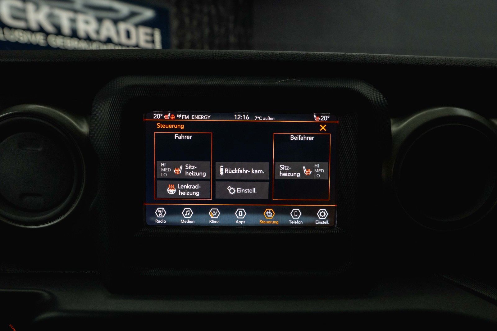 Fahrzeugabbildung Jeep Wrangler 2.0 T UNLIMITED SPORT S OFFROAD 4x4 LED