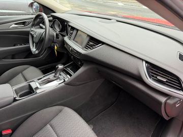 Opel Insignia - 10