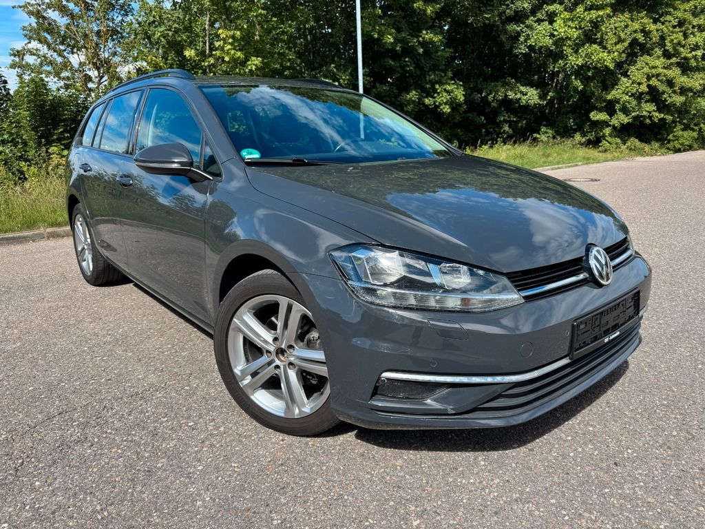 Image of Volkswagen Golf