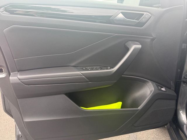 T-Roc R-Line 4Motion 2.0 TSI AHK-abnehmbar Navi