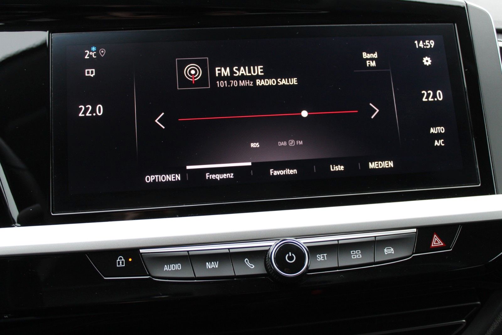 Fahrzeugabbildung Opel Grandland Elegance Navi*AHK*Intellilux