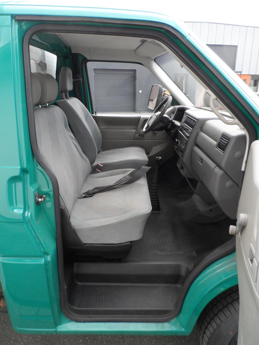 Volkswagen T4 2,5l Benzin SYNCRO Koffer Doppelairbag Sperre