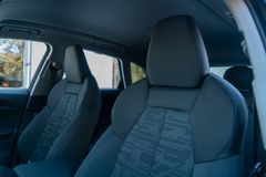 AUDI Q5 2.0 TDI quattro/ S LINE/ BUSINESS/ AHK/ 21" AUDI Q5 2.0 TDI quattro/ S LINE/ BUSINESS/ AHK/ 21"