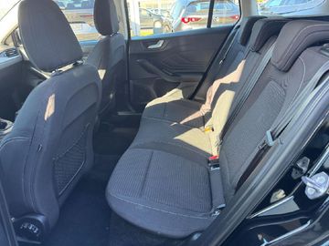 Ford Focus Turnier Titanium