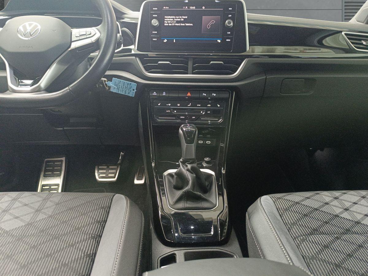 Volkswagen T-ROC 1.5 TSI "R-LINE" 150 PS DSG+NAVI+AHK+REARV