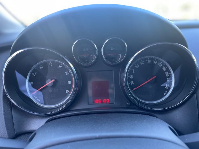Opel Astra  J Sports Tourer Selection