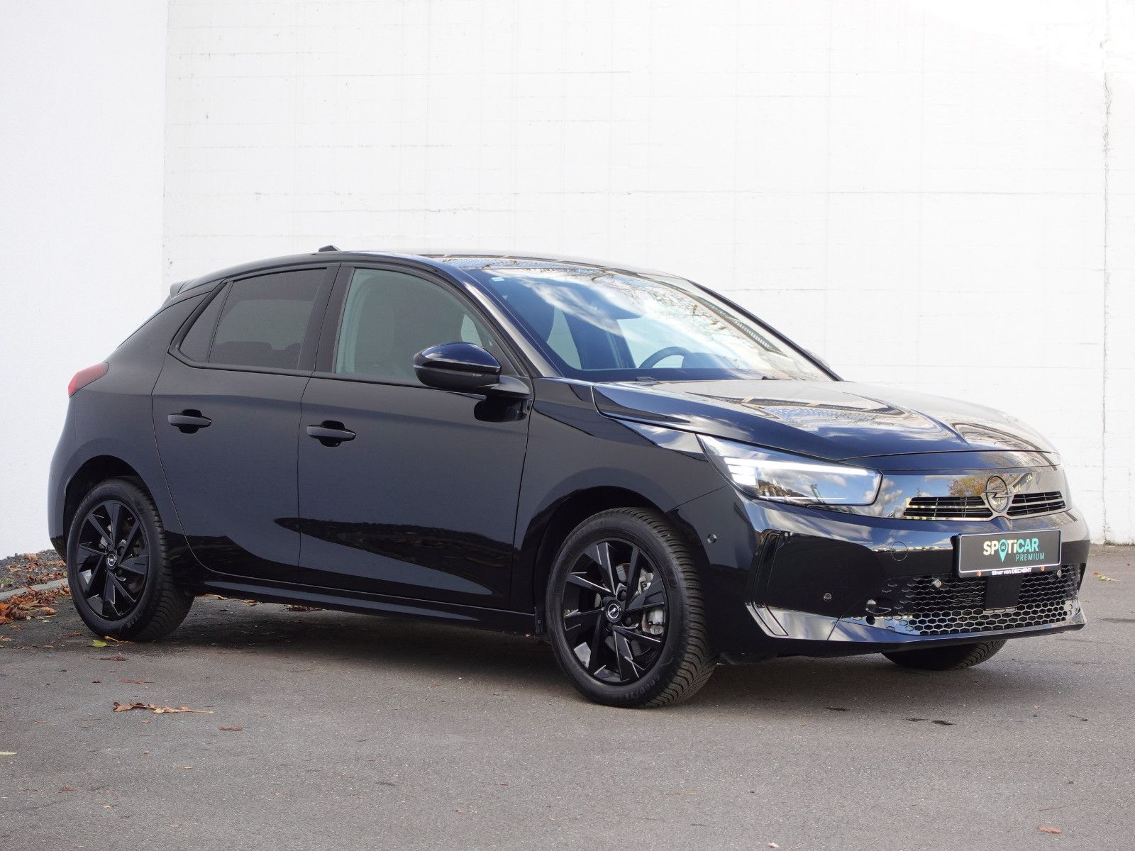 Fahrzeugabbildung Opel Corsa GS 1.2T,Navi,Kamera,Sitzhzg,Allwetter,LED