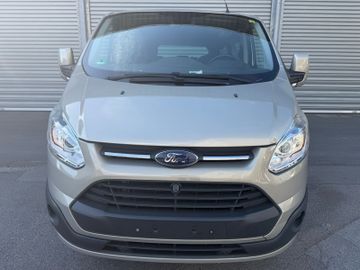 Ford Tourneo Custom - 9