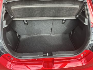 Fotografie des Suzuki Swift 1.2 Comfort+ Kamera LED Sitzh. Navi