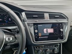 Fahrzeugabbildung Volkswagen Tiguan 2.0 TDI DSG 4M IQ.DRIVE AHK PANO ACC