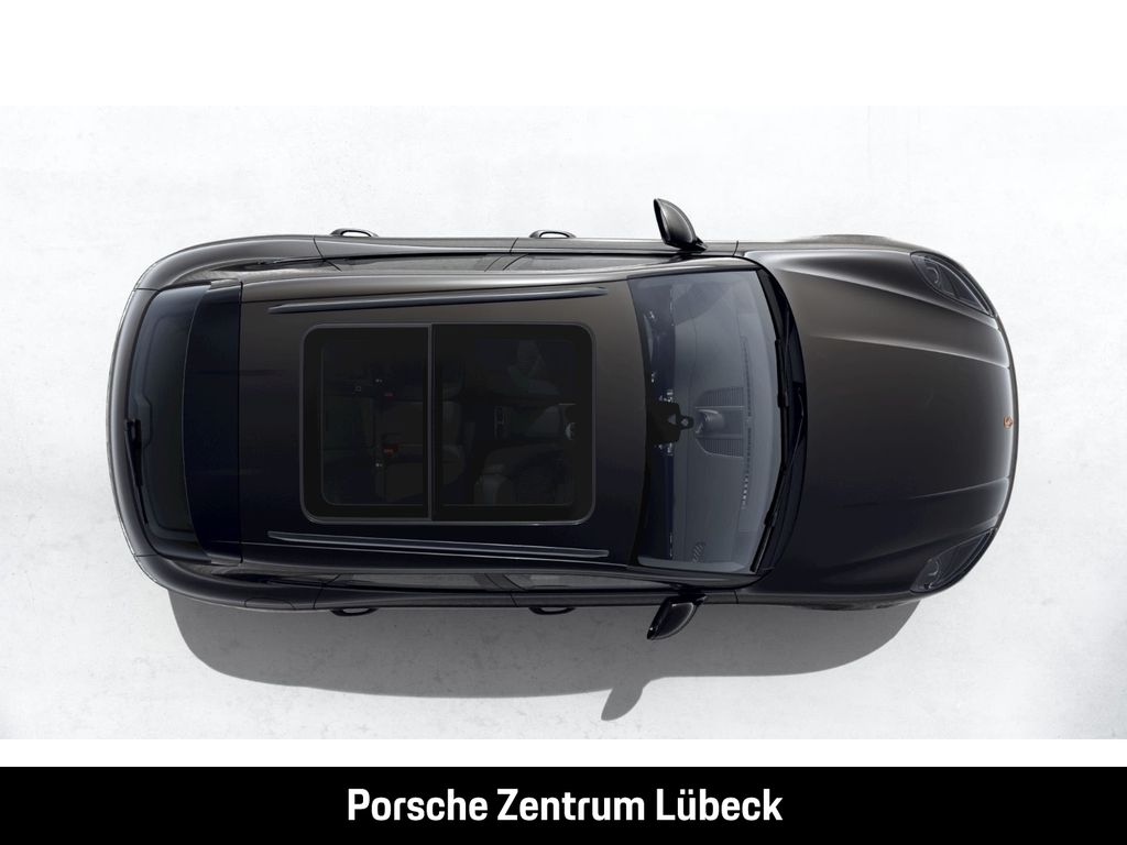 PORSCHE Macan 2023