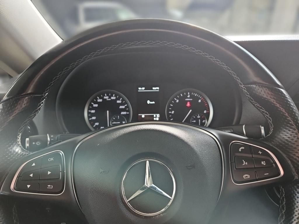 Fahrzeugabbildung Mercedes-Benz Vito 116 Mixto lang 5 Sitze Standhzg Flügeltüren