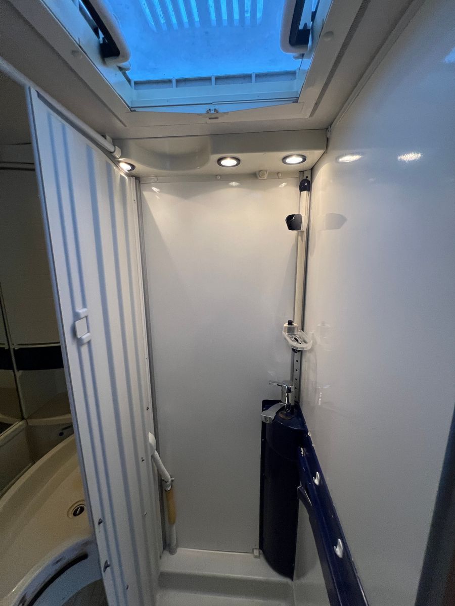 Fahrzeugabbildung HYMER / ERIBA / HYMERCAR B634 FIAT ALKO DPF LOUNGE DACHKLIMA SOLAR AUTSAT