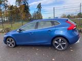 Volvo V40 T2 R Design R Design - Volvo V40 Limousine R design mit Benzin-Antrieb