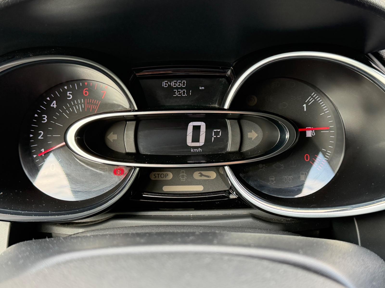 Renault Clio ENERGY TCe 120 EDC Limited Limited