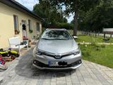 Toyota Auris Touring Sports Touring Sports Hybrid 1... - Toyota Auris Touring Sports mit Benzin-Antrieb: Automatik