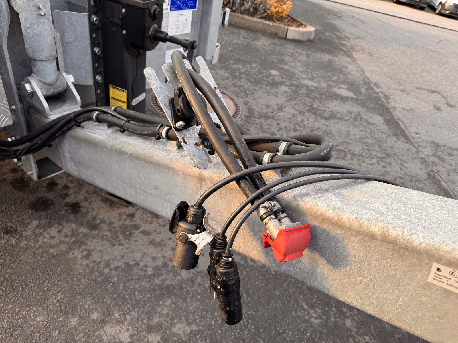 Fahrzeugabbildung Wörmann BauTL105.55/200 Rampen verzinkt