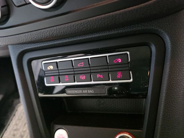 Sharan Cup 2.0 TDI 4Motion 6-Gang*7Sitz*AHK*