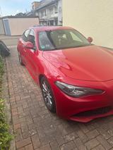 Alfa Romeo Giulia 2.2 Diesel 16V 132 kW AT8 Super Super - Alfa Romeo Giulia aus 2016