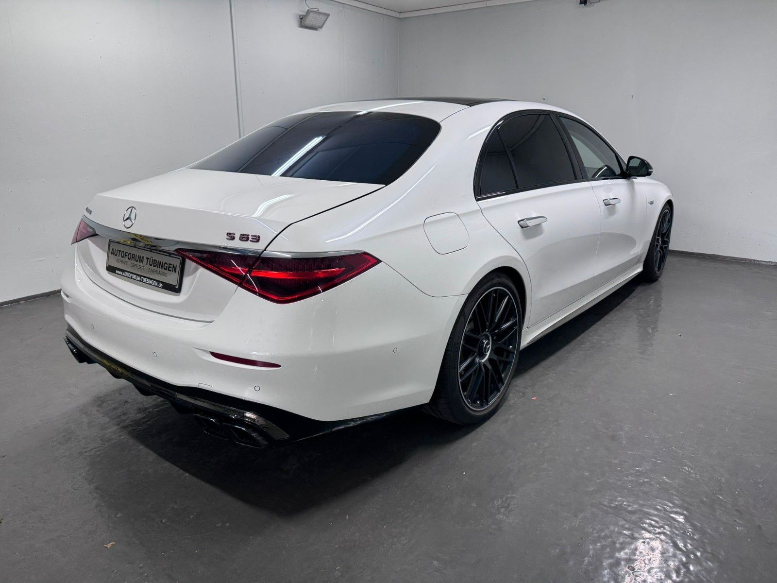 Fahrzeugabbildung Mercedes-Benz S 63 E Performance L *PANORAMA*MANUFAKTUR*