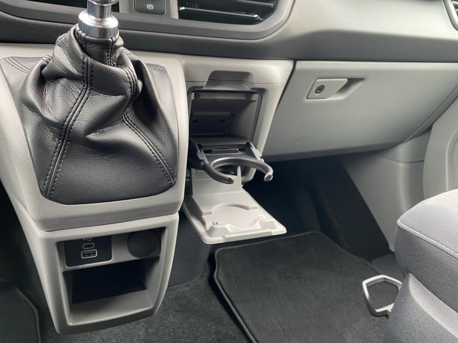 Ford Tourneo Custom Titanium 2.0 EcoBlue L1 TEMP+PDC foto 18