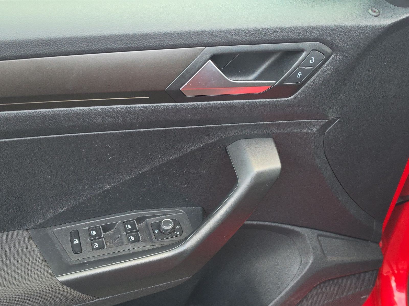 Fahrzeugabbildung Volkswagen T-Roc Style