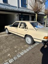 Mercedes-Benz 190 Klassiker - gebrauchte Mercedes-Benz 190 aus dem Jahr 1985
