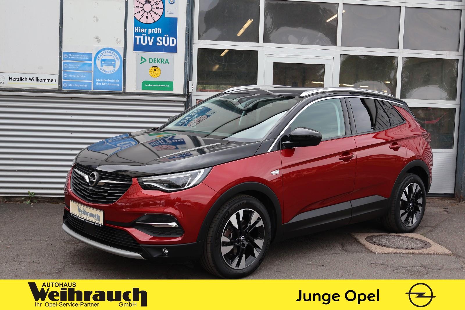 Opel Grandland X 1.6 Turbo AT8 Ultimate+AHK+