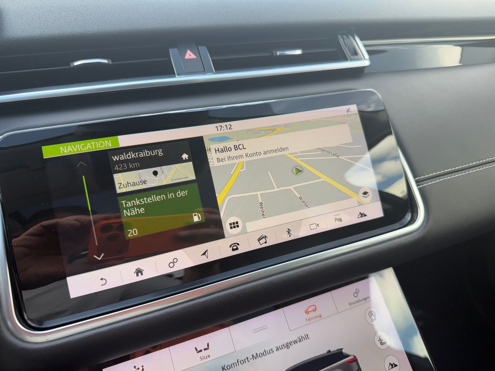 Fahrzeugabbildung Land Rover Range Rover Velar SE/PANO/KAMERA/MERIDIAN/MASSAG