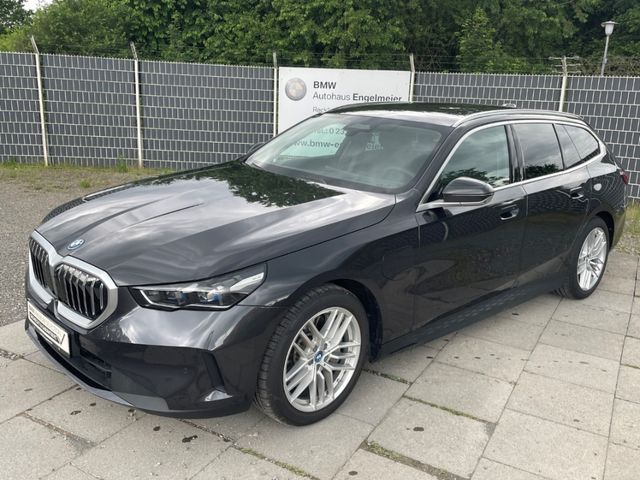 BMW 550 e xDrive Touring eAHK Komfortsitz DriveAsPro
