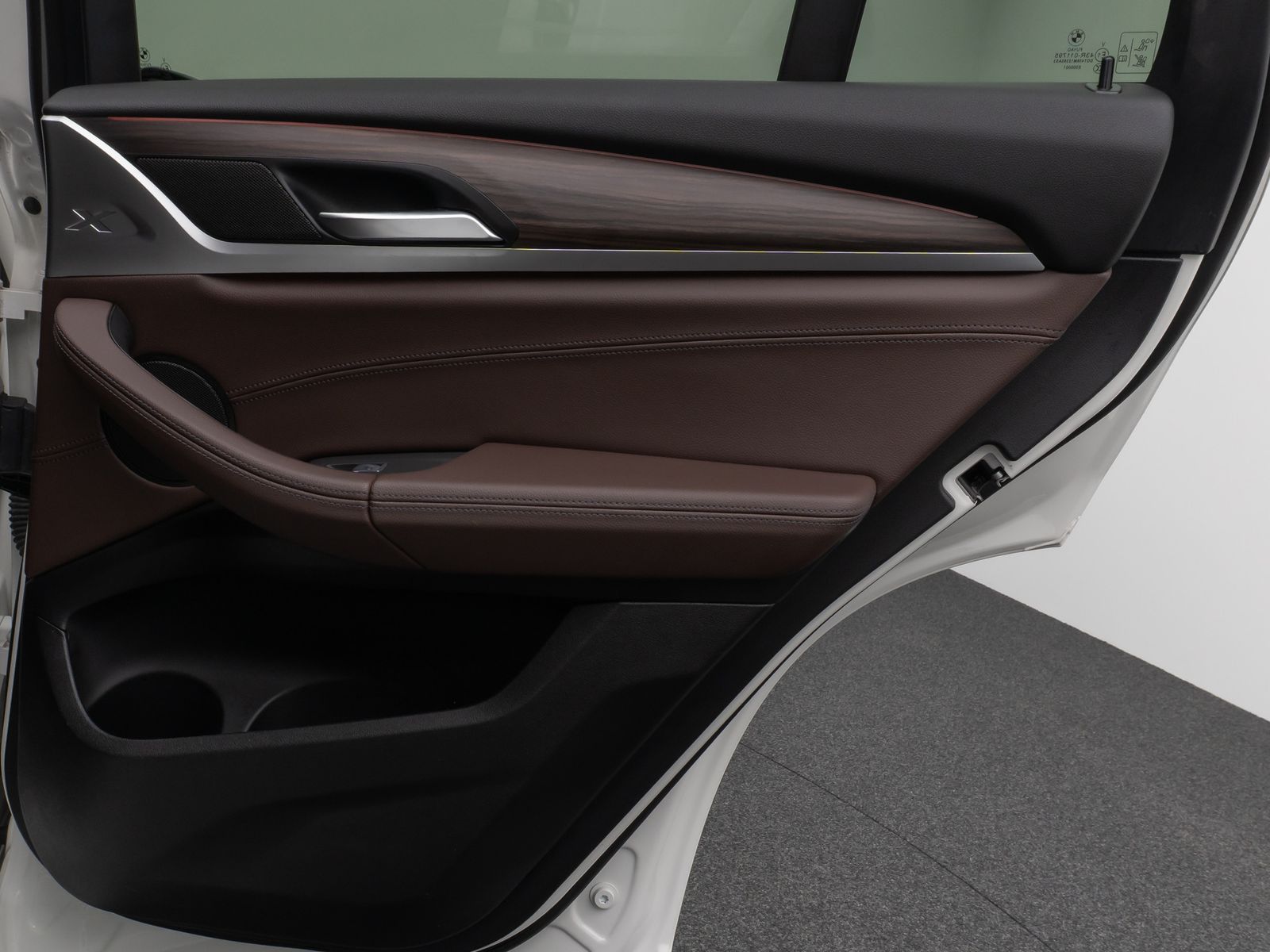 Fahrzeugabbildung BMW X4 xD30d M Sport Kamera Panoram HUD DAB HiFi AHK