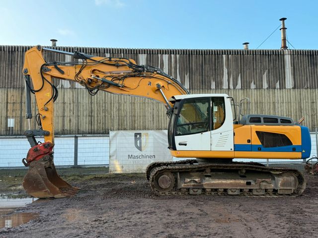 Liebherr R924 LC