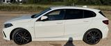 BMW 120d xDrive A - M Paket -Harman Kardon-Allrad - BMW 120: M Paket