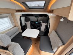 HYMER-ERIBA B MCT 550-LED-Distronic-Sat-1.Hd.Zul GG 3500 kg