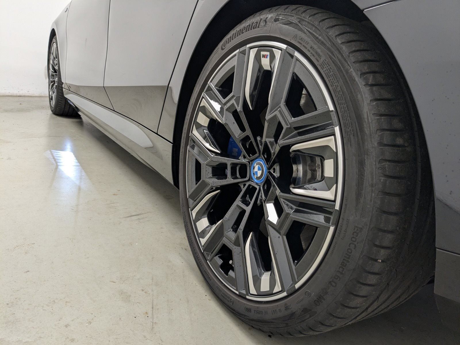 BMW i5 M60 xDrive M Sport Pro Pano AHK DA Prof PA Pr foto 15