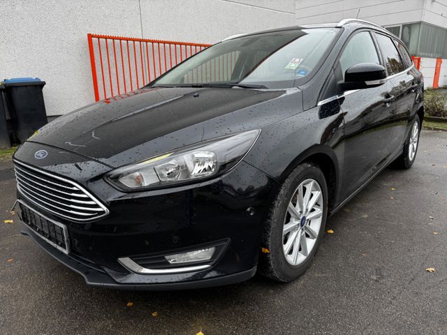 Ford Focus Turnier Titanium Tempomat Navi Winterpacke