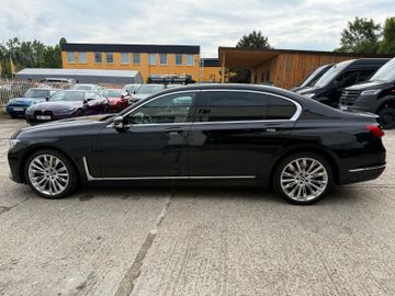 BMW 745 - 2