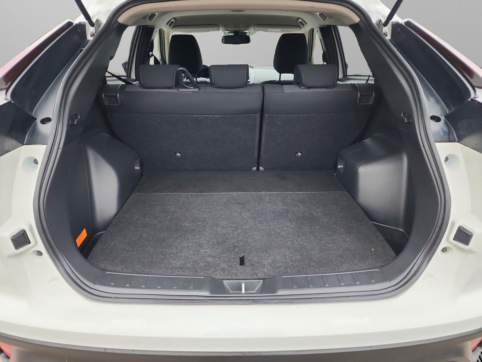 Mitsubishi Eclipse Cross - Bild 17