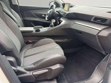 Peugeot 3008 - 6