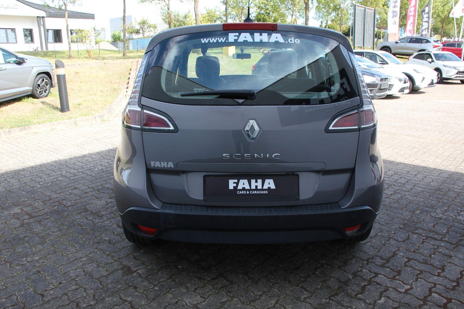 Fahrzeugabbildung Renault Scenic III TomTom Edition