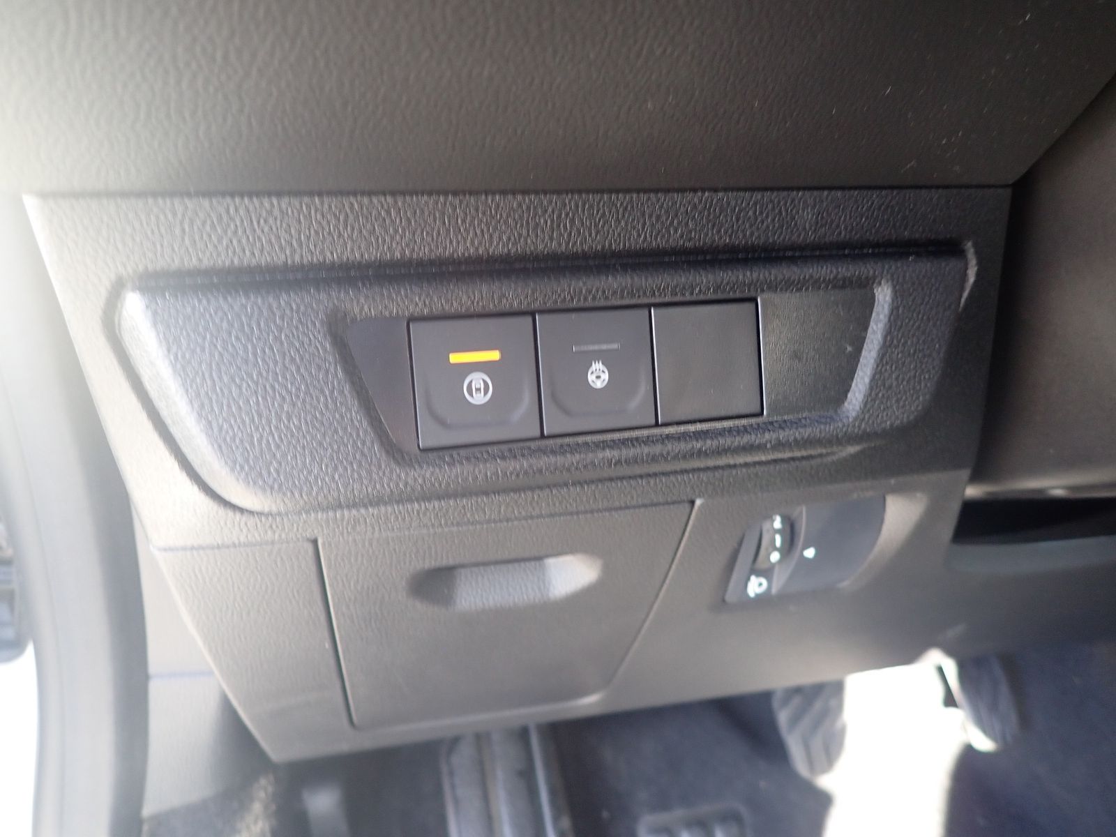 Fahrzeugabbildung Dacia Jogger Journey hybrid 155