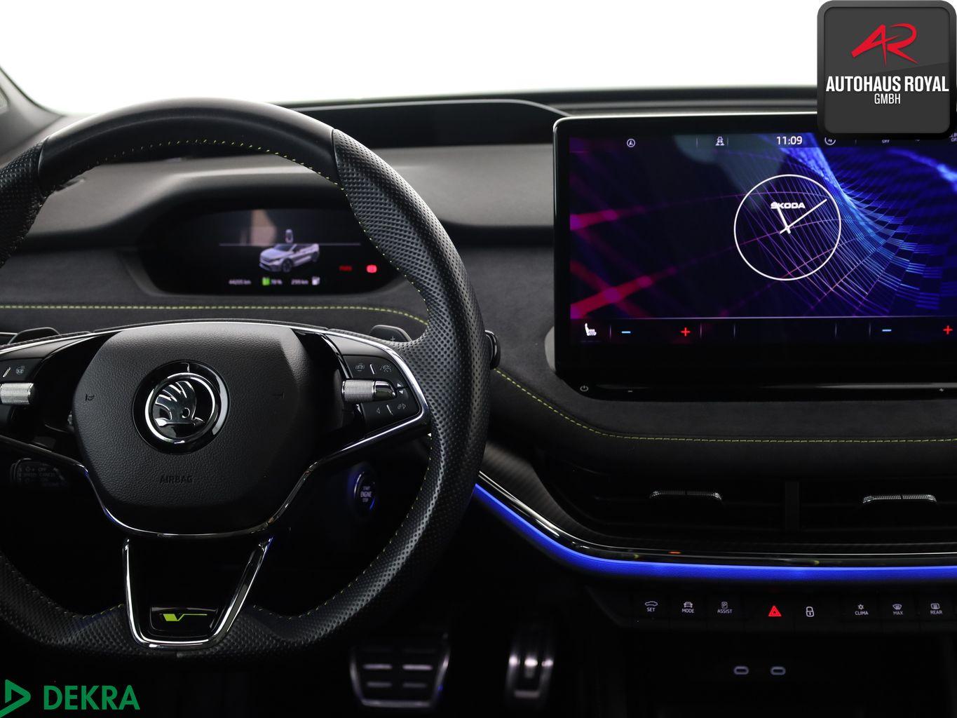 Skoda Enyaq Coupe 4x4 RS PANO,WÄRMEPUMPE,HUD,KESSY,ACC