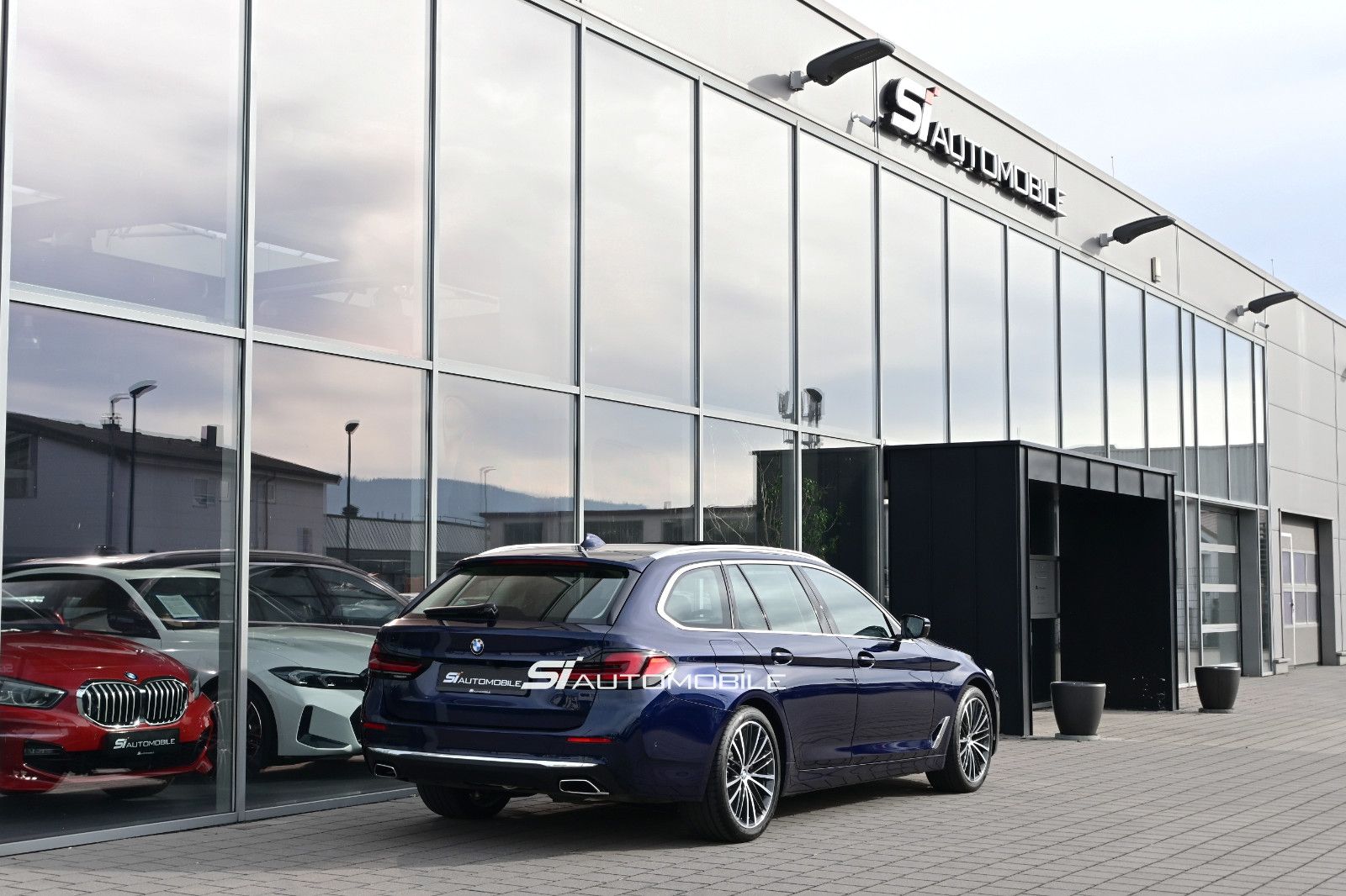 Fahrzeugabbildung BMW 530d xDr. Touring Luxury °UVP 100.360€°TRAUM°360