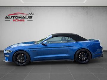 Ford Mustang - 6