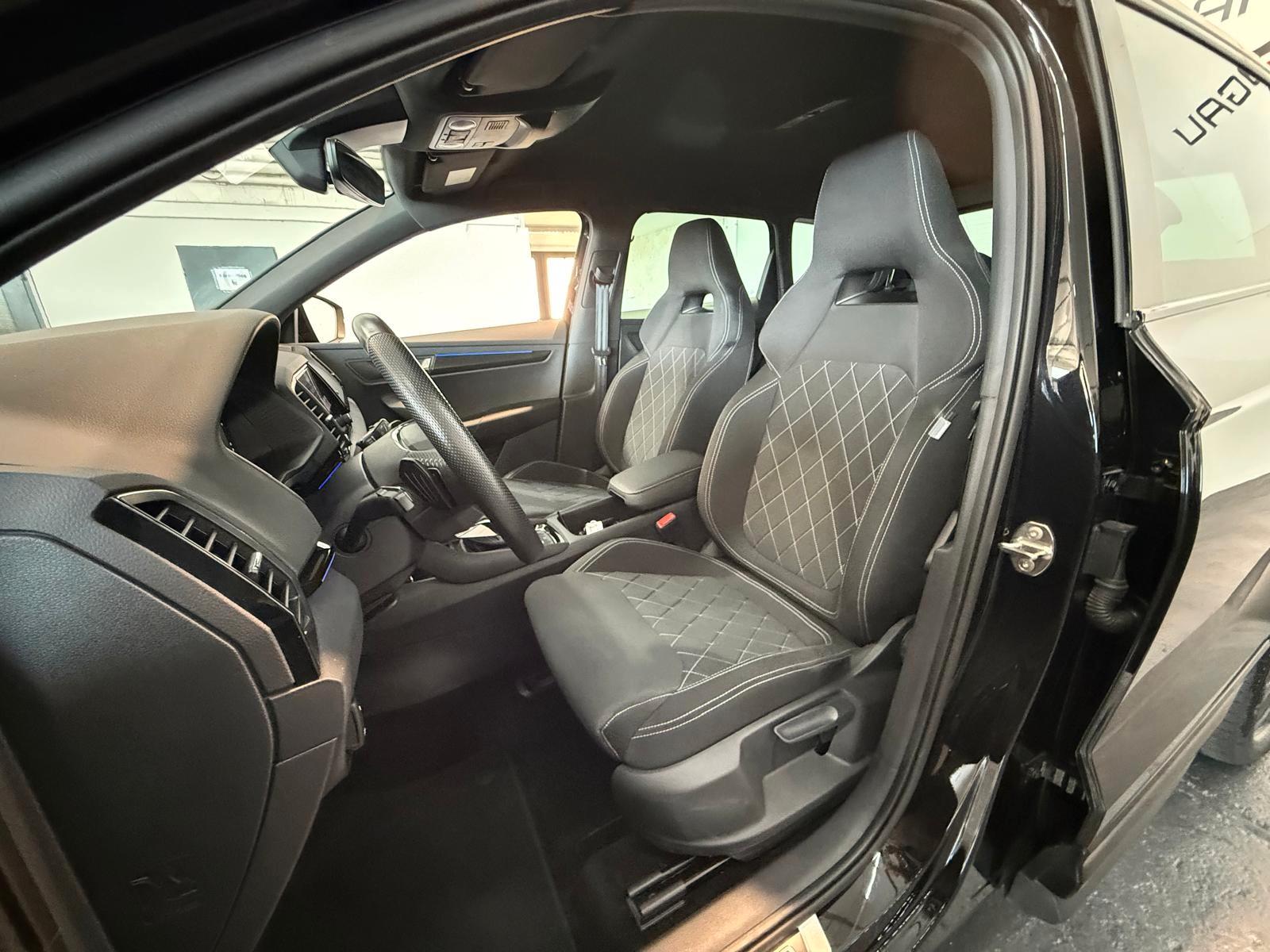 Skoda Karoq Sportline 4x4/KAMERA/LED/AHK/NAV