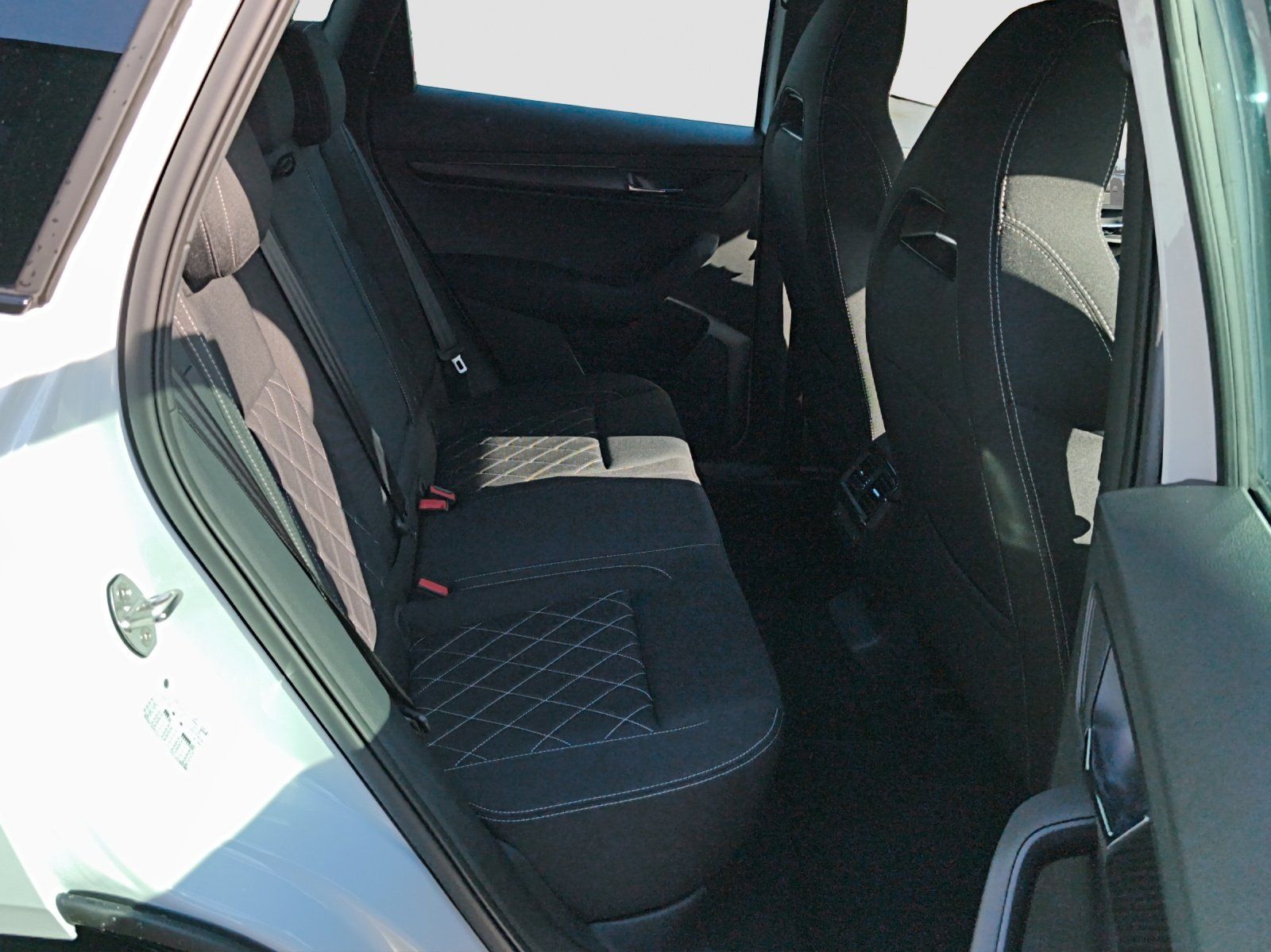 Skoda Karoq - Bild 23