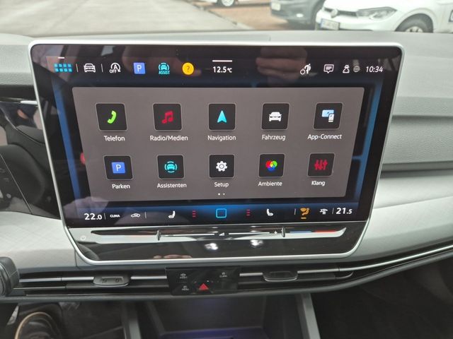 Golf VIII Variant 2.0 TDI Life *LED*AHK*NAVI*DAB