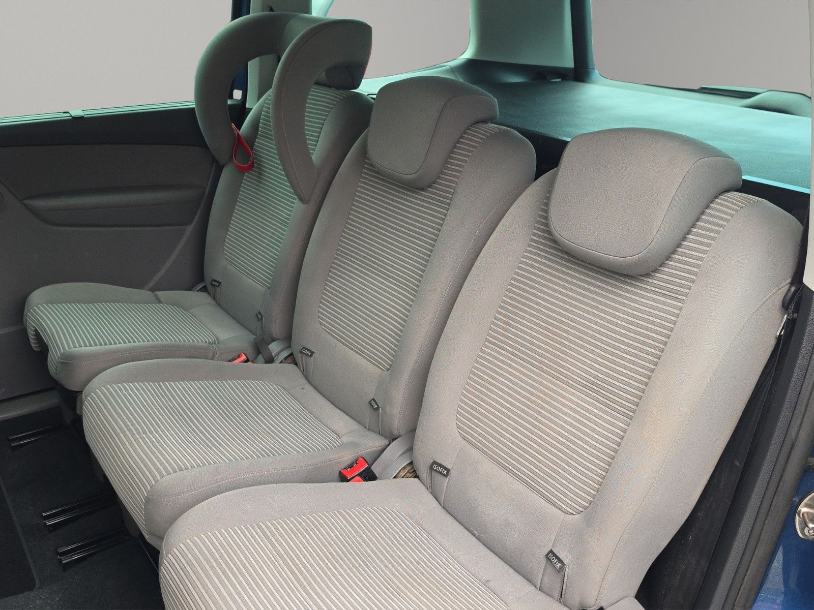 Fahrzeugabbildung SEAT Alhambra 4You TDI KLIMA PDC SHZ TEMPOMAT