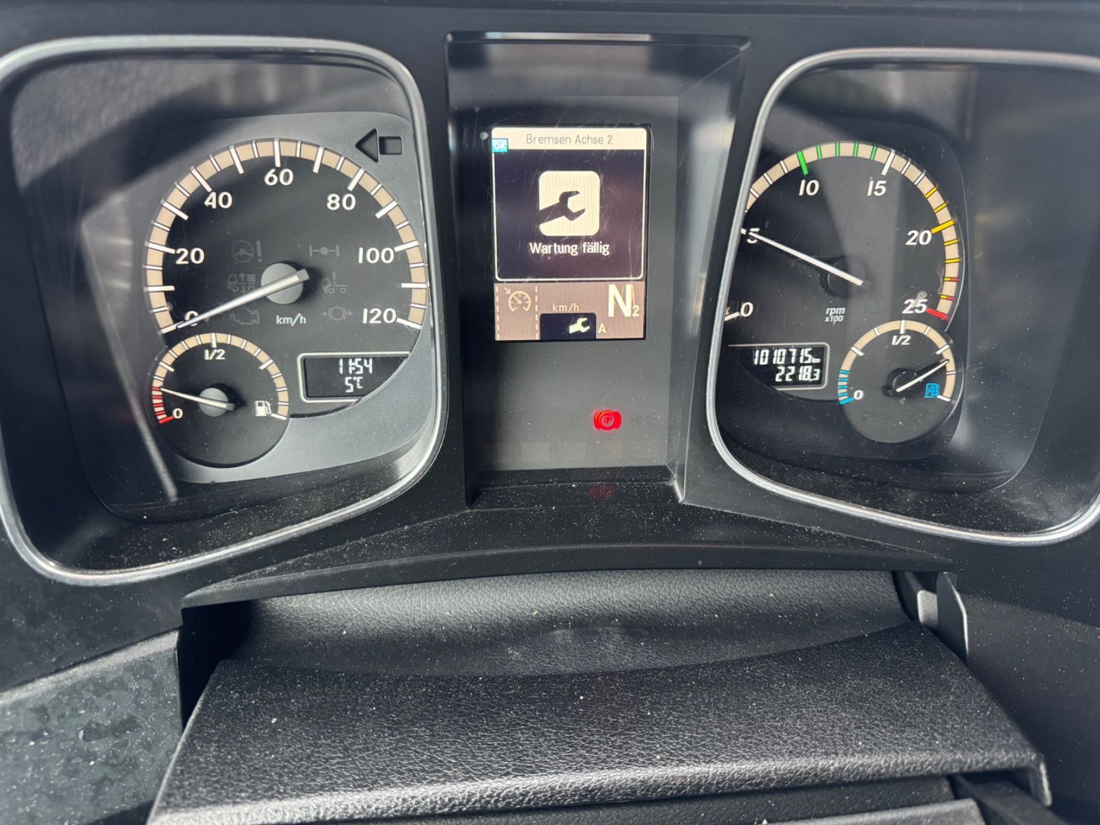 Fahrzeugabbildung Mercedes-Benz Actros 2540